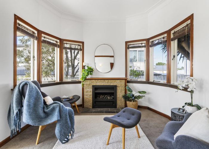  at 15 Wallath Road, Onehunga, Auckland