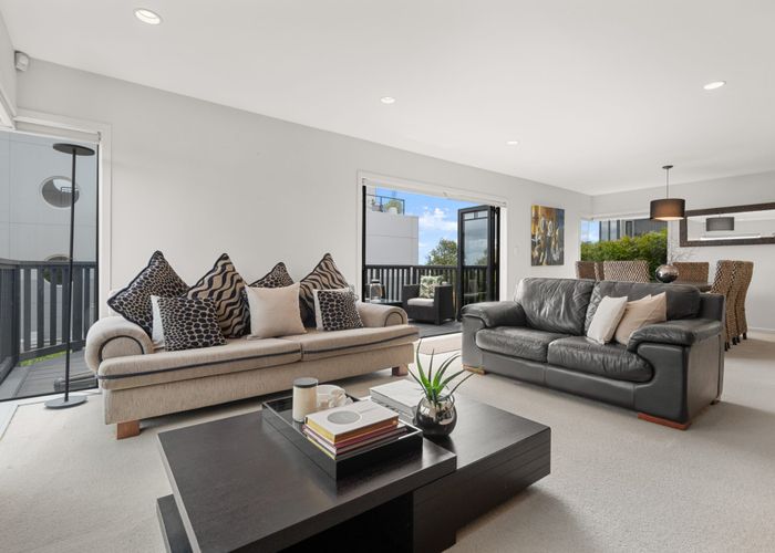  at 2/48 Te Arawa Street, Orakei, Auckland City, Auckland