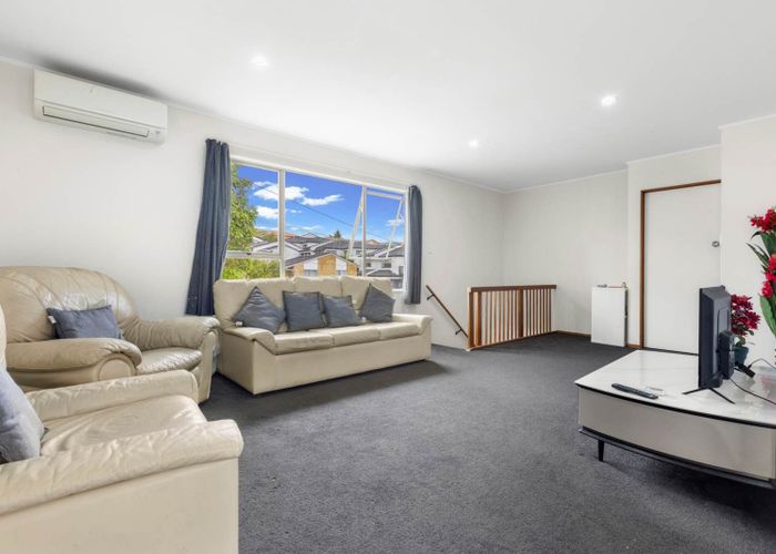  at 2/16 Craigbank Avenue, New Lynn, Waitakere City, Auckland