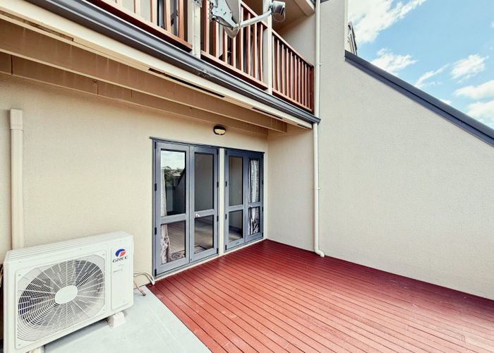  at 3/9 Pannill Place, Oteha, North Shore City, Auckland