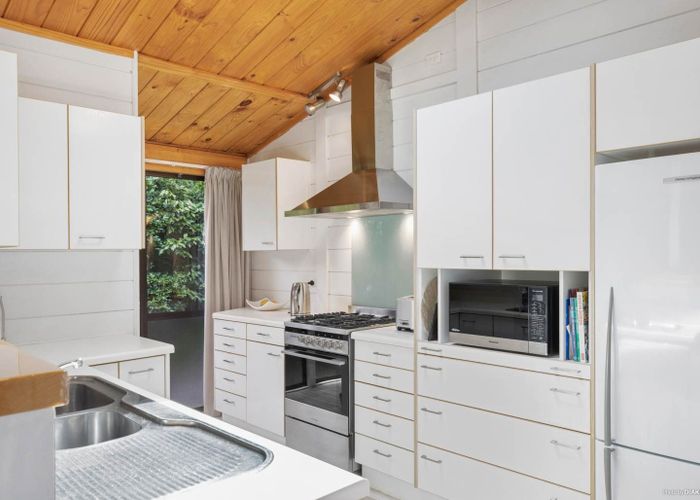  at 18A West Tamaki Road, Saint Heliers, Auckland City, Auckland