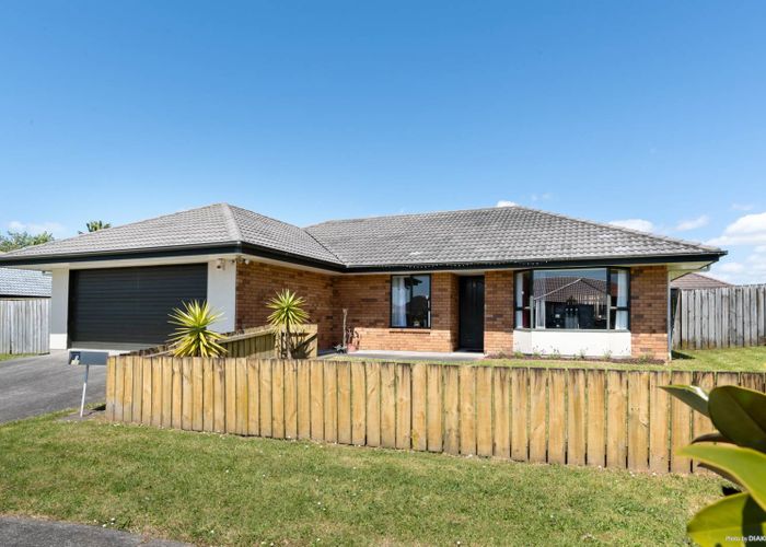  at 1 Glen Osborne Terrace, Flat Bush, Auckland