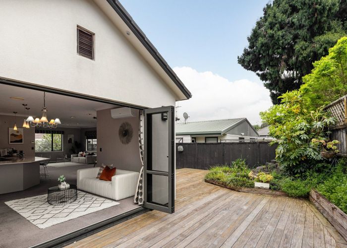  at 30 Sandwich Road, St Andrews, Hamilton