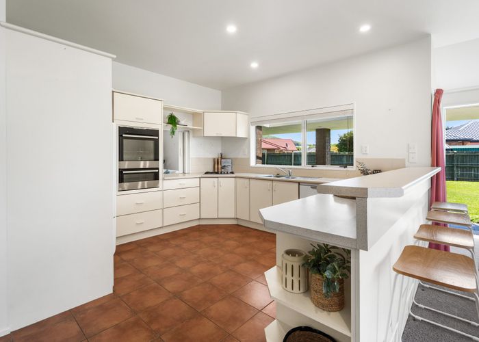 at 75 Scruttons Road, Heathcote Valley, Christchurch