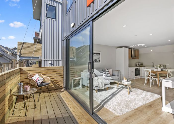  at 7/64 Owen Street, Newtown, Wellington