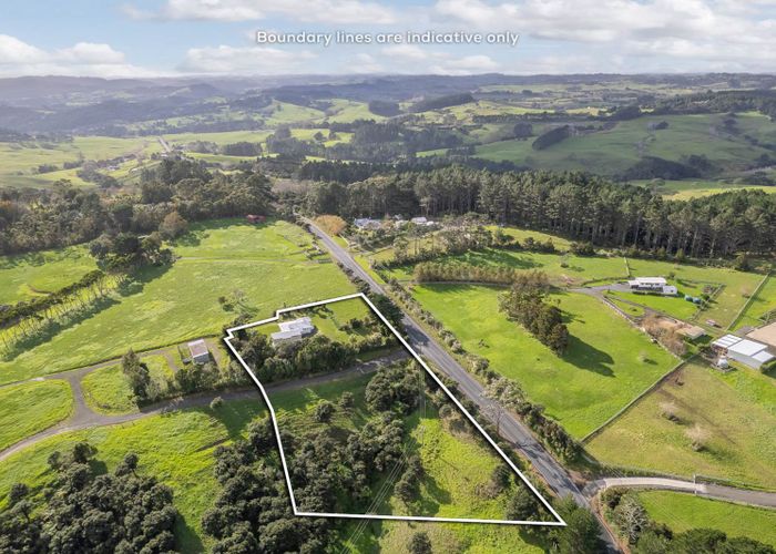  at 616 Peak Road, Helensville, Helensville