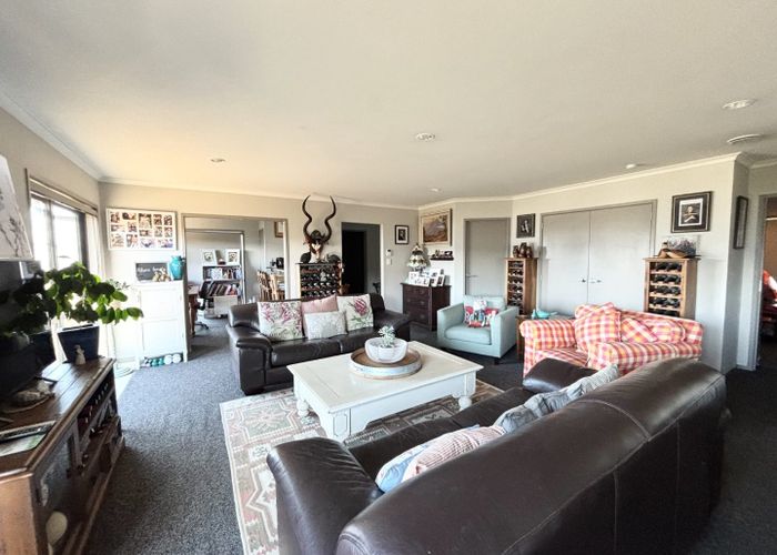  at 35 Percy Kinsman Crescent, Riverstone Terraces, Upper Hutt, Wellington