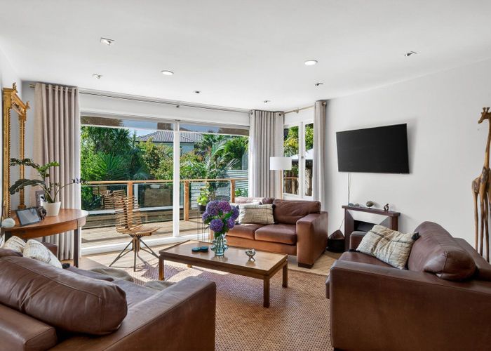  at 23 Cliff Road, Torbay, North Shore City, Auckland