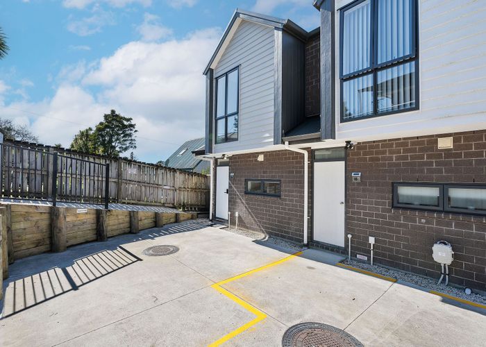  at 60D Seymour Road, Sunnyvale, Waitakere City, Auckland