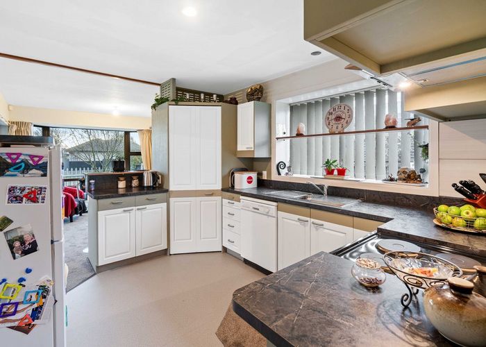  at 40 Stanton Crescent, Hoon Hay, Christchurch City, Canterbury