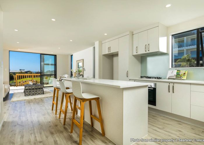  at 4 Seafarer Crescent, Stanmore Bay, Whangaparaoa