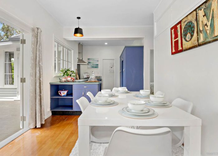  at 4 Masters Road, Waiuku, Waiuku