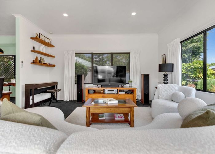 at 4 MacArthur Mews, Rototuna, Hamilton, Waikato