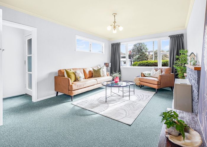  at 21 Manapouri Place, Glenview, Hamilton
