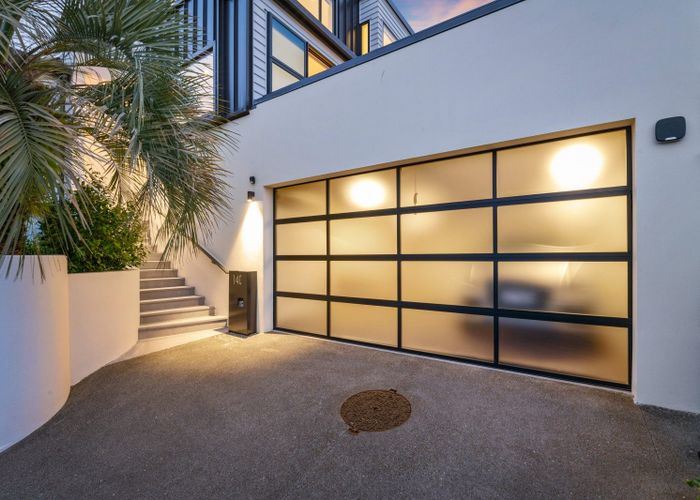  at 14C Alfred Street, Northcote Point, Auckland