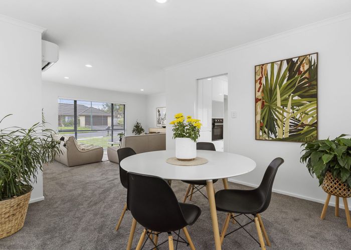  at 5 Carlingford Drive, East Tamaki, Auckland