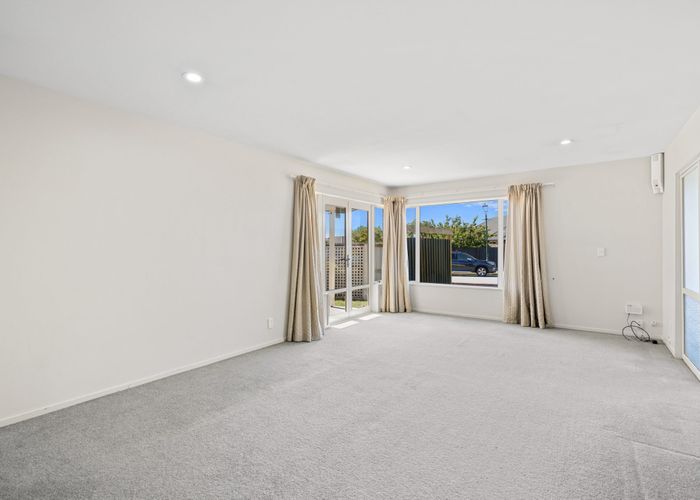  at 68 Kotuku Crescent, Woolston, Christchurch City, Canterbury