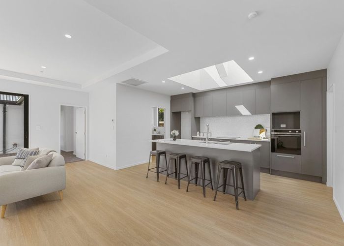  at 14 Lorenzos Lane, Halswell, Christchurch City, Canterbury