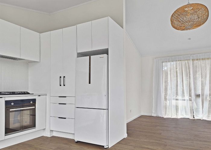  at 42 Norfolk Crescent, Otaki Beach, Otaki