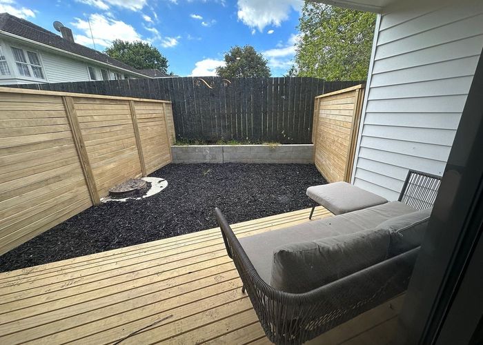  at 3 Harris Road, Mount Wellington, Auckland City, Auckland