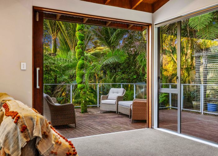  at 184 Huia Road, Titirangi, Waitakere City, Auckland