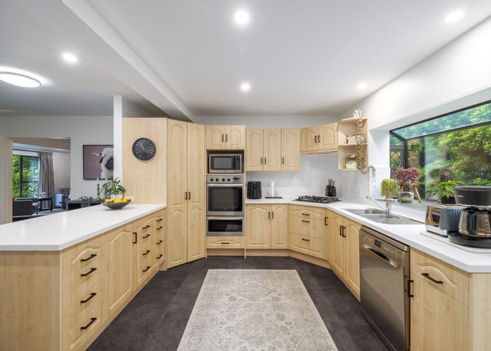  at 37B Highland Place, Avonhead, Christchurch
