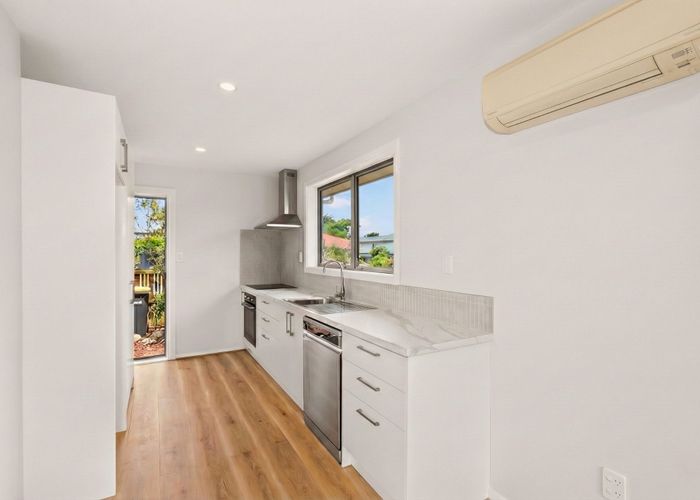  at 1/32 Mountbatten street, New Brighton, Christchurch City, Canterbury