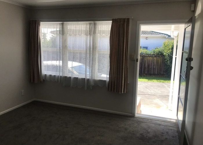  at 1/211 Shirley Road, Papatoetoe, Manukau City, Auckland