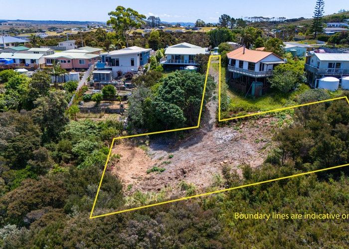  at 18 De Surville Road, Karikari Peninsula, Far North, Northland
