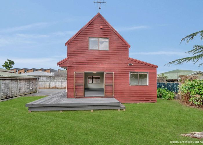  at 3/54 Swanson Road, Henderson, Waitakere City, Auckland