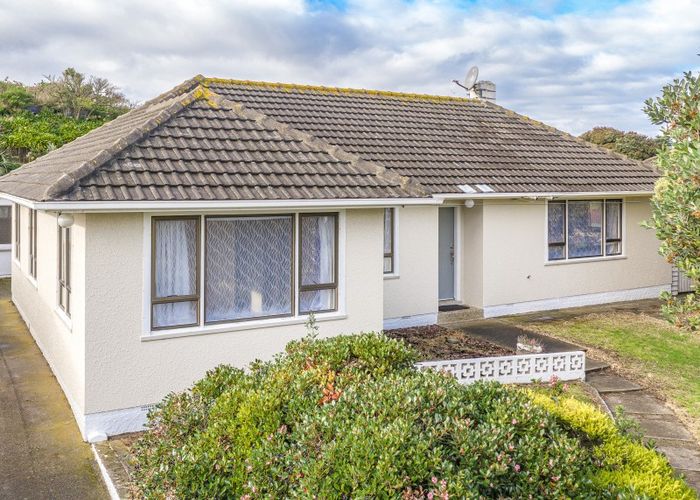  at 82 Polson Street, Castlecliff, Whanganui