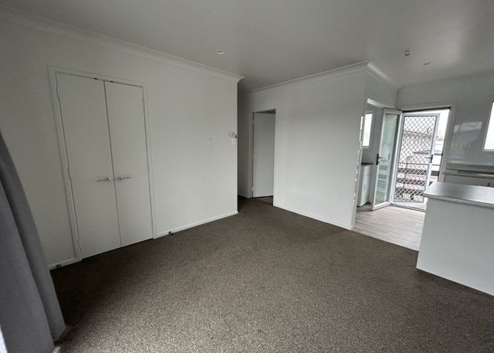  at 8/27 Cameron Road, Hamilton East, Hamilton, Waikato