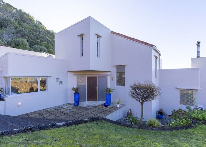  at 718 Acacia Bay Road, Acacia Bay, Taupo, Waikato