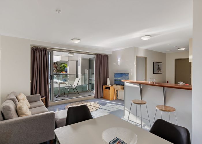  at 210/36 Victoria Road, Mount Maunganui, Tauranga, Bay Of Plenty