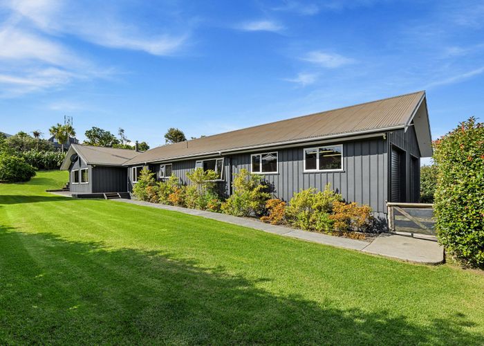  at 14 Gavinike Place, Waimauku, Rodney, Auckland