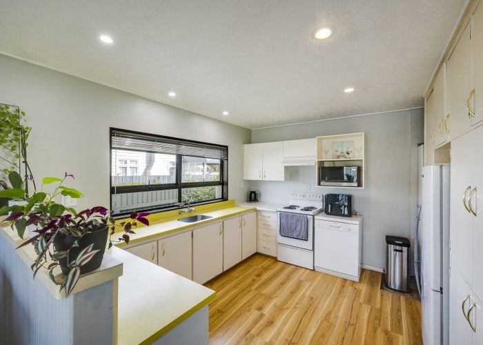 at 213 Taradale Road, Pirimai, Napier, Hawke's Bay