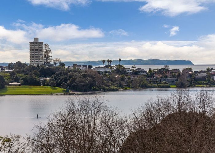  at 403/28 Killarney Street, Takapuna, North Shore City, Auckland