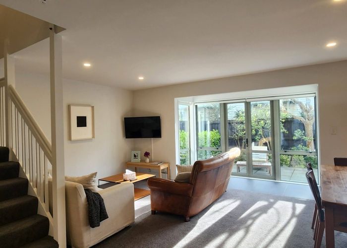  at 2/21 Bishop Street, St. Albans, Christchurch City, Canterbury