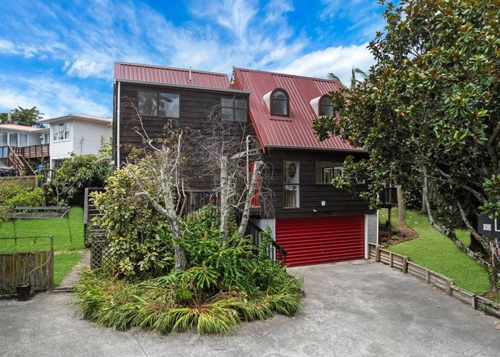  at 7A Dundale Avenue, Blockhouse Bay, Auckland City, Auckland
