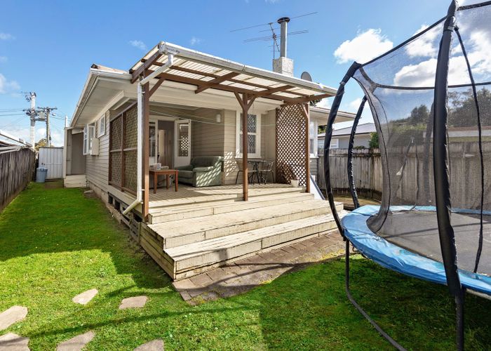  at 5 Challinor Street, Pakuranga, Auckland