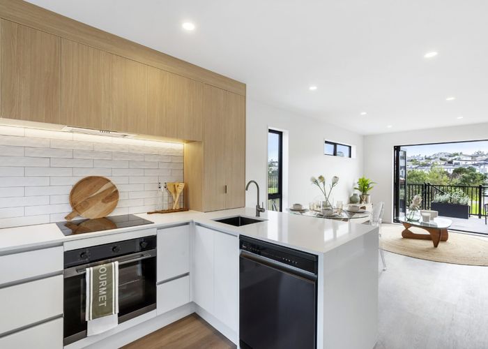  at 11/10 Ngaroma House Drive, Hobsonville, Waitakere City, Auckland
