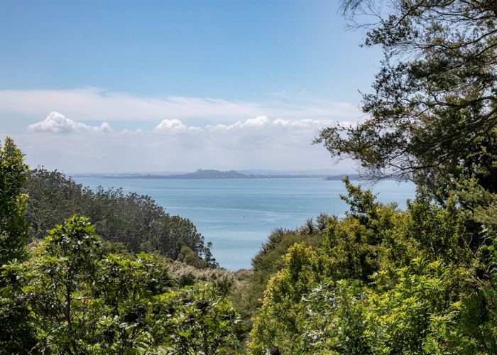  at 728A South Titirangi Road, Titirangi, Auckland