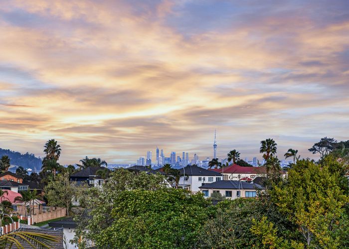  at 1/46 Westpark Drive, West Harbour, Waitakere City, Auckland