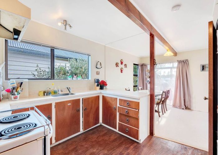  at 3/4 Elm Street, Avondale, Auckland