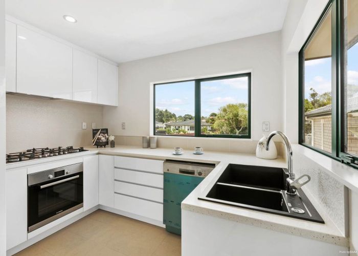  at 46 Sylvia Road, Hillcrest, North Shore City, Auckland