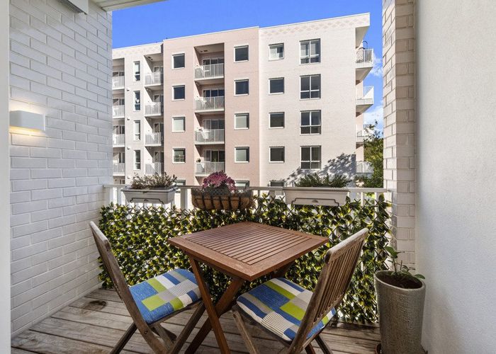  at 203/9a Jordan Avenue, Onehunga, Auckland City, Auckland