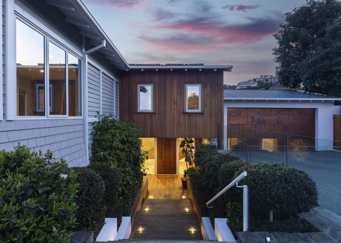  at 2 Challenger Lane, Redcliffs, Christchurch