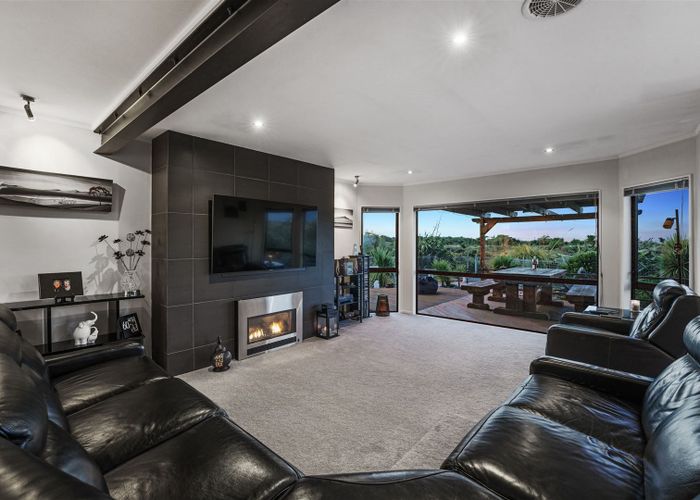  at 263 Manly Street, Paraparaumu Beach, Paraparaumu