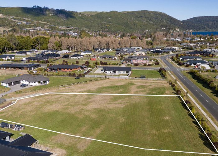  at 6 Ribbonwood Lane, Kinloch, Taupo