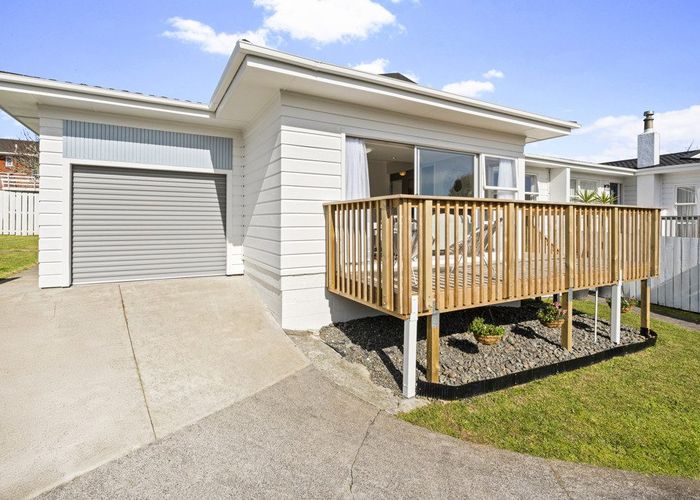  at 17B Rothwell Place, Sunnyhills, Manukau City, Auckland